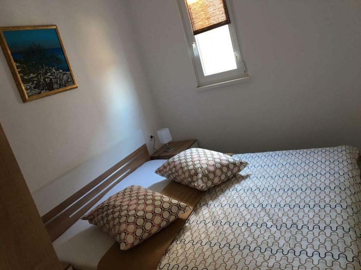 Apartman Ana Трогир Екстериор снимка